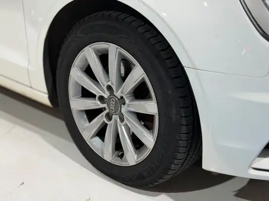 AUDI-A3-2014