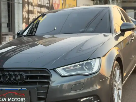 AUDI-A3-1.8 TFSI SPORTBACK 16V GASOLINA 4P AUTOMÁTICO AUDI-A3-2013