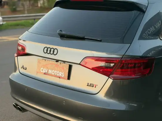 AUDI-A3-1.8 TFSI SPORTBACK 16V GASOLINA 4P AUTOMÁTICO AUDI-A3-2013