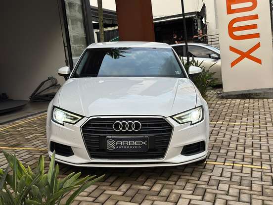 AUDI-A3-2018