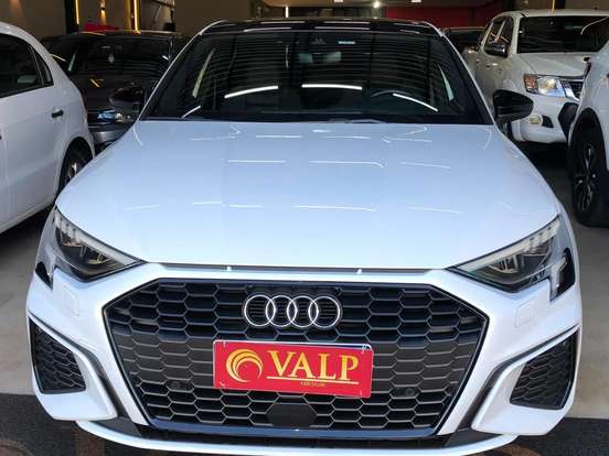 AUDI-A3-2.0 40 TFSI MHEV SEDAN PERFORMANCE BLACK S-TRONIC AUDI-A3-2024