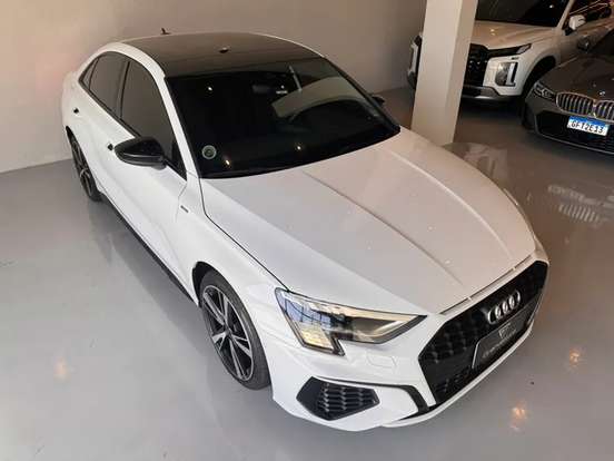 AUDI-A3-2.0 40 TFSI MHEV SEDAN PERFORMANCE BLACK S-TRONIC AUDI-A3-2024