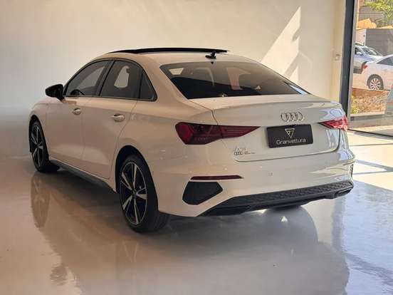 AUDI-A3-2024