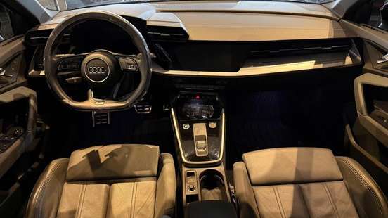 AUDI-A3-2023