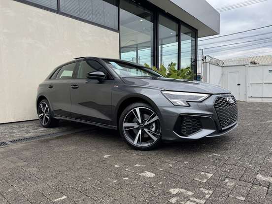 AUDI-A3-2.0 40 TFSI MHEV SPORTBACK PERFORMANCE BLACK S-TRONIC AUDI-A3-2024