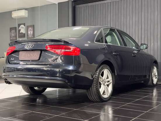 AUDI-A4-2015