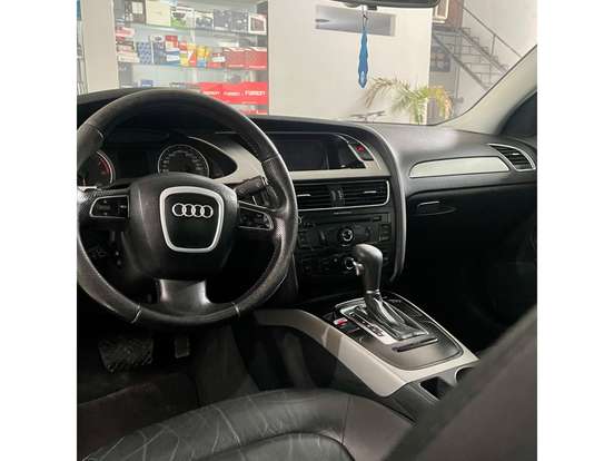 AUDI-A4-2009