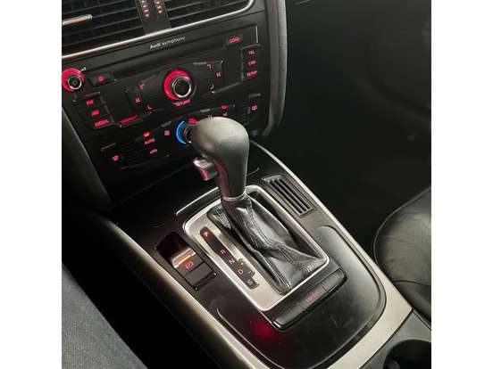 AUDI-A4-2009