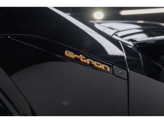 AUDI-E-TRON-ELÉTRICO PERFORMANCE BLACK QUATTRO AUDI-E-TRON-2020