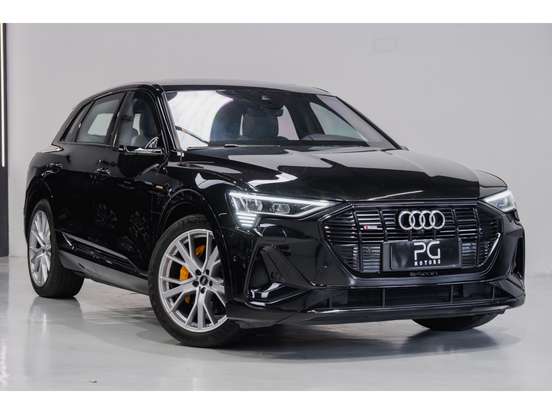 AUDI-E-TRON-ELÉTRICO PERFORMANCE BLACK QUATTRO AUDI-E-TRON-2020
