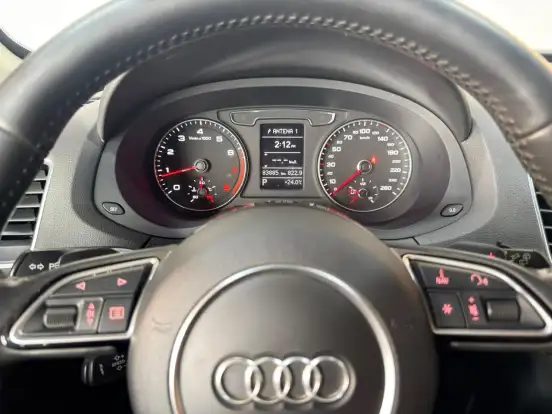 AUDI-Q3-2018