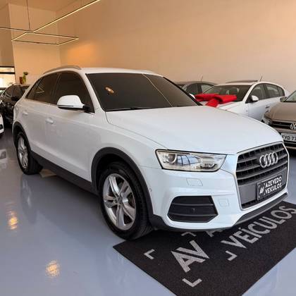 Audi Q3 1.4 Tfsi Ambiente Flex 4P S Tronic