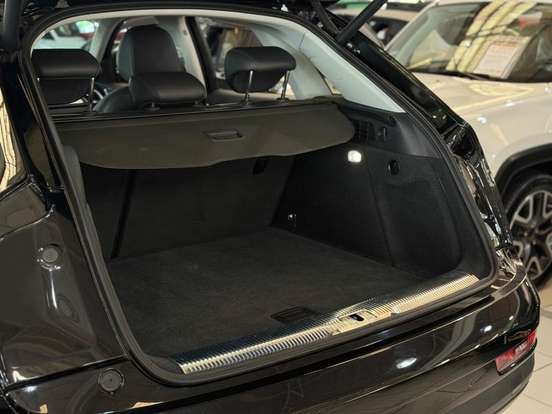 AUDI-Q3-2016