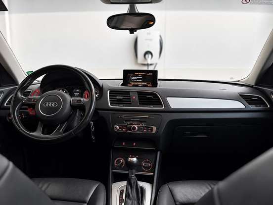 AUDI-Q3-2015