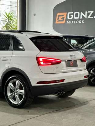 AUDI-Q3-2015