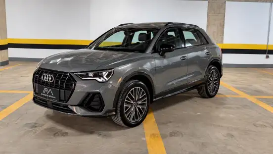 AUDI-Q3-2023