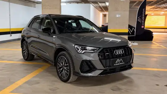 AUDI-Q3-2023
