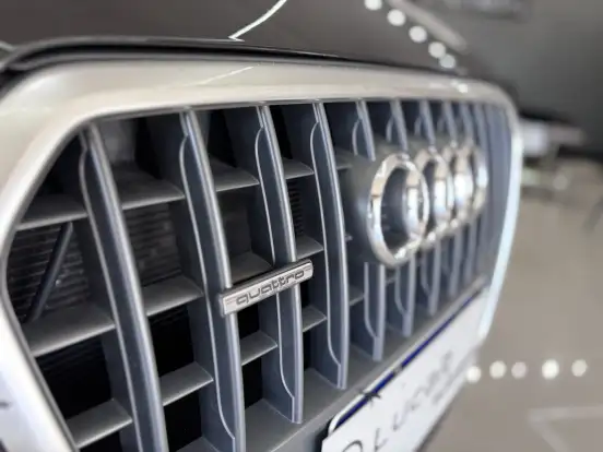 AUDI-Q3-2014