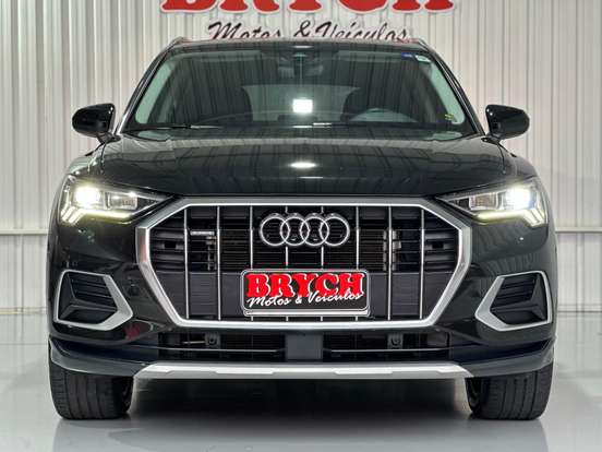 AUDI-Q3-2022