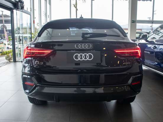 AUDI-Q3-2.0 40 TFSI GASOLINA PERFORMANCE QUATTRO TIPTRONIC AUDI-Q3-2023
