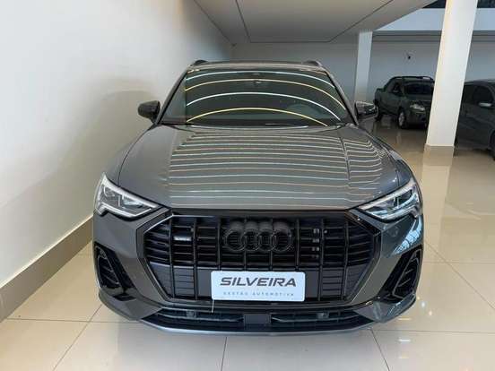AUDI-Q3-2024