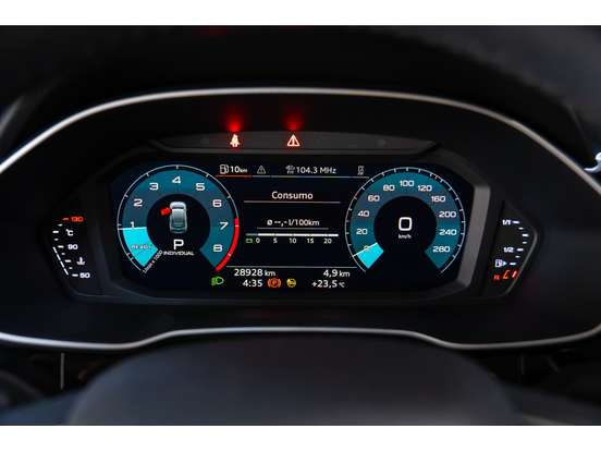 AUDI-Q3-2022