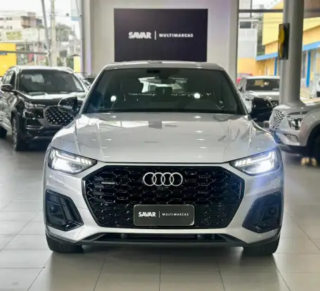 AUDI-Q5-2023
