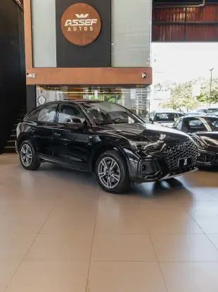 AUDI-Q5-2023