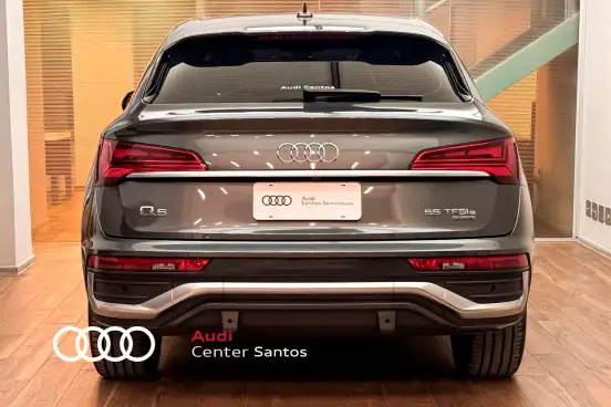 AUDI-Q5-2024