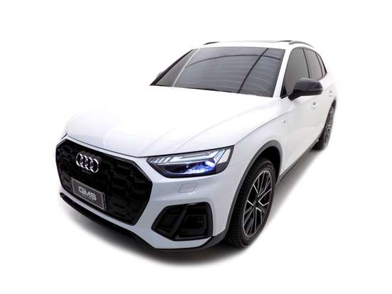 AUDI-Q5-2024