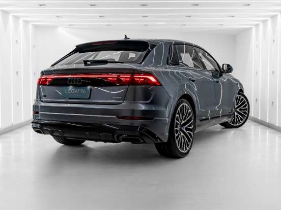AUDI-Q8-3.0 TFSI GASOLINA PERFORMANCE BLACK QUATTRO TIPTRONIC AUDI-Q8-2025