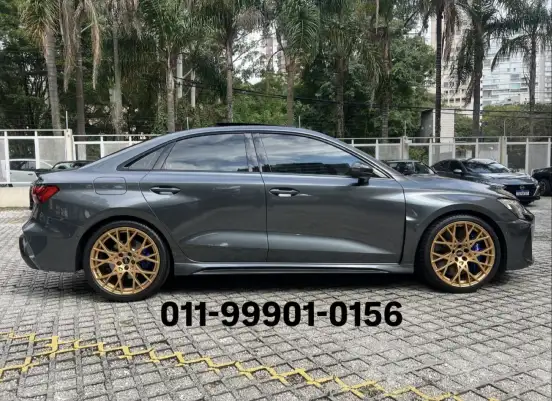 AUDI-RS3-2025