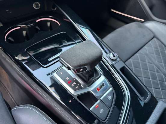 AUDI-RS5-2022