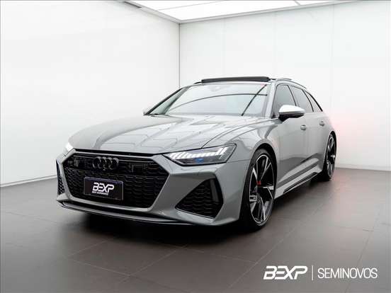 AUDI-RS6-2021