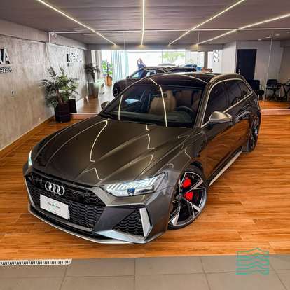 AUDI-RS6-2023