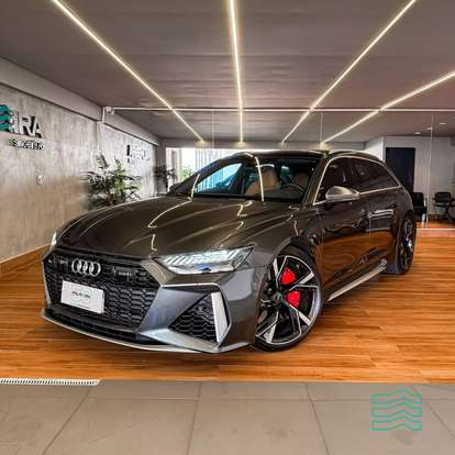 AUDI-RS6-2023