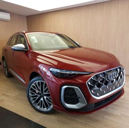 AUDI-SQ5-2025