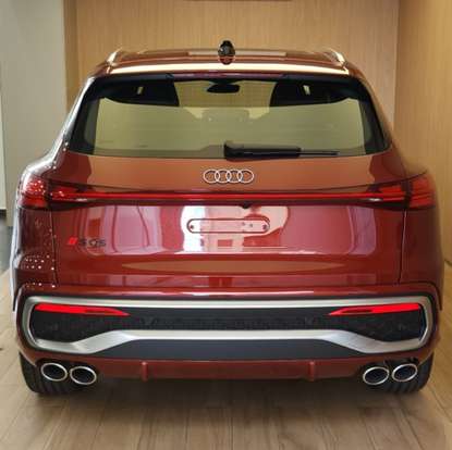 AUDI-SQ5-2025