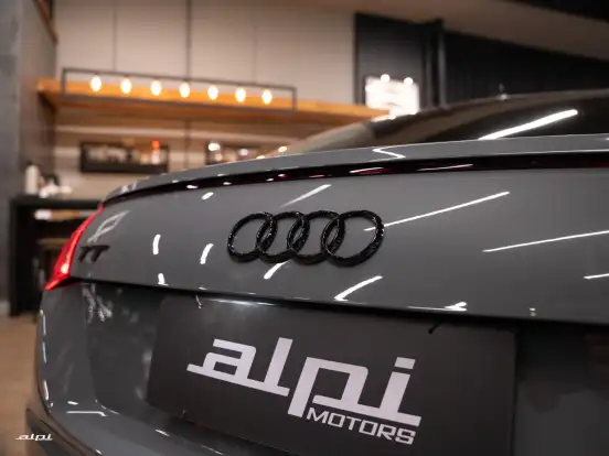 AUDI-TT-2015