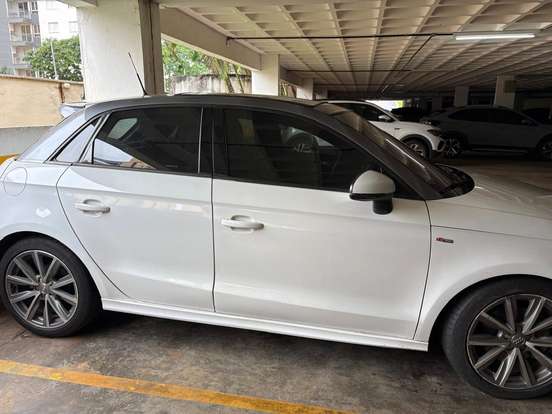 AUDI-A1-1.4 TFSI SPORTBACK AMBITION 16V 185CV GASOLINA 4P AUTOMÁTICO AUDI-A1-2012