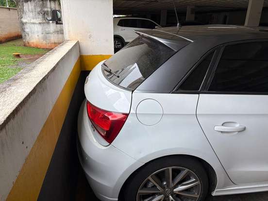 AUDI-A1-1.4 TFSI SPORTBACK AMBITION 16V 185CV GASOLINA 4P AUTOMÁTICO AUDI-A1-2012
