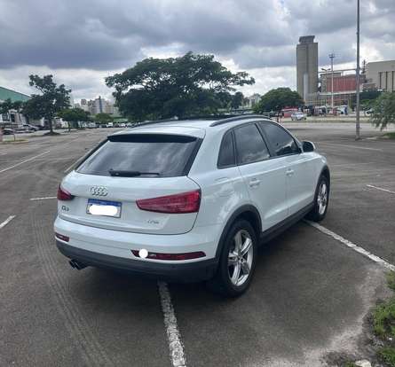 AUDI-Q3-2016
