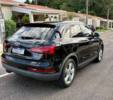 AUDI-Q3-2017