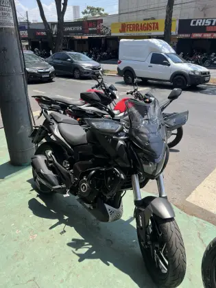 BAJAJ DOMINAR 400 