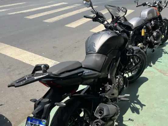BAJAJ-DOMINAR 400 BAJAJ-DOMINAR 400-2025