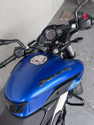BAJAJ-DOMINAR 200-2023