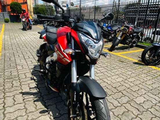 BAJAJ-DOMINAR 200 BAJAJ-DOMINAR 200-2022