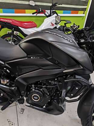 BAJAJ-DOMINAR 400-2024