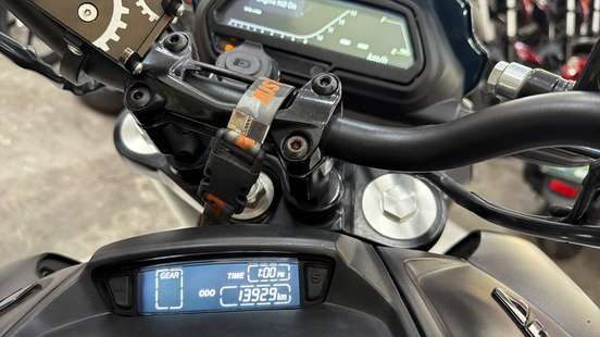BAJAJ-DOMINAR 400-2024