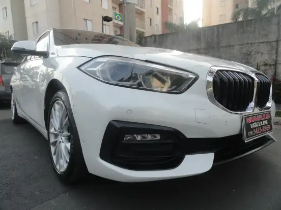 BMW-118i-2019